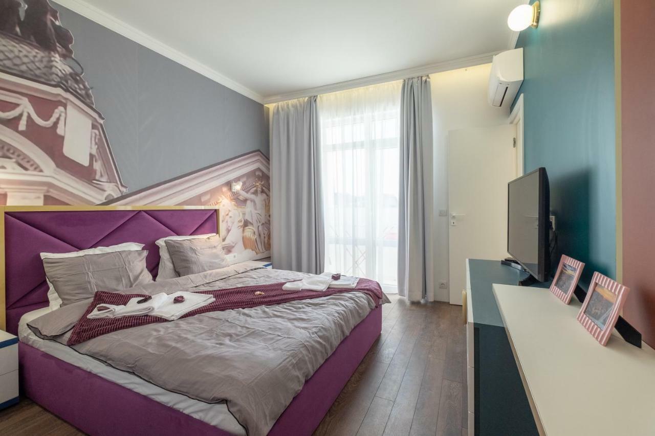 Vitosha Blvd 3-Bedroom, 2-Bathroom Lux Suite Sofia Extérieur photo